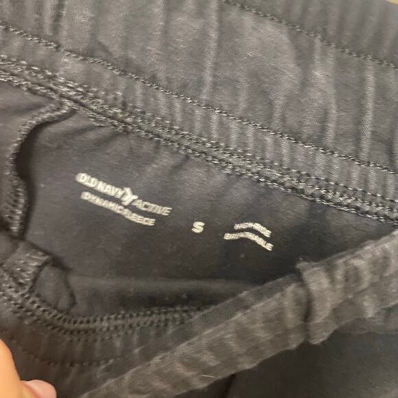 OLD NAVY • Black Active Dynamic Fleece High Rise Breathable - Picture 4 of 6